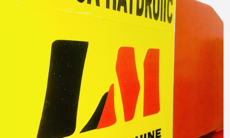 299B9DBA A20C 46D1 8620 23F2104EBDA8